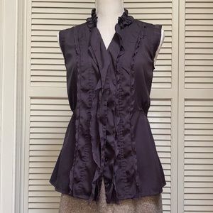 COPY - Converse brown cute 🥰 top. Evelyn from the Mummy style.